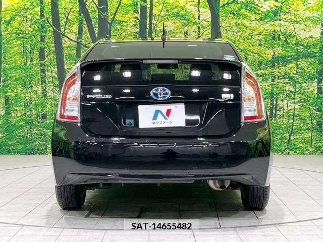 Toyota PRIUS 2014-07 383382-15