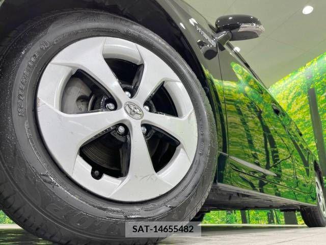 Toyota PRIUS 2014-07 383382-13
