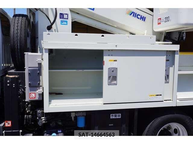 Mitsubishi CANTER 2017-11 302613-14