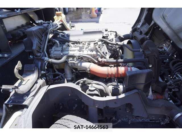 Mitsubishi CANTER 2017-11 302613-12