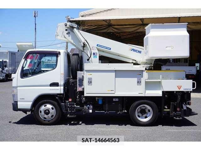 Mitsubishi CANTER 2017-11 302613-2