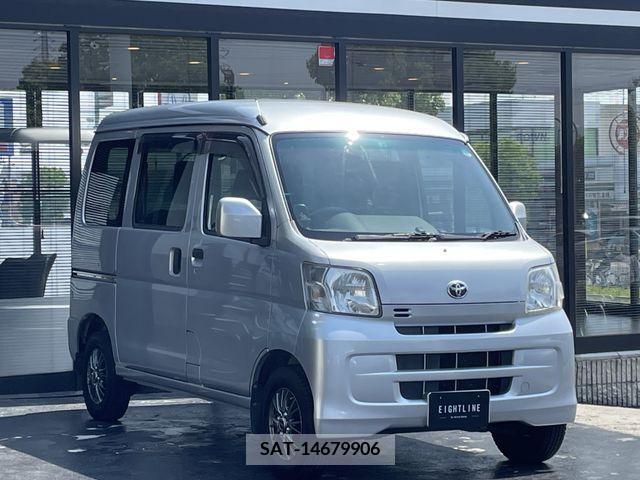 Toyota PIXIS VAN 2013-04 281457-2