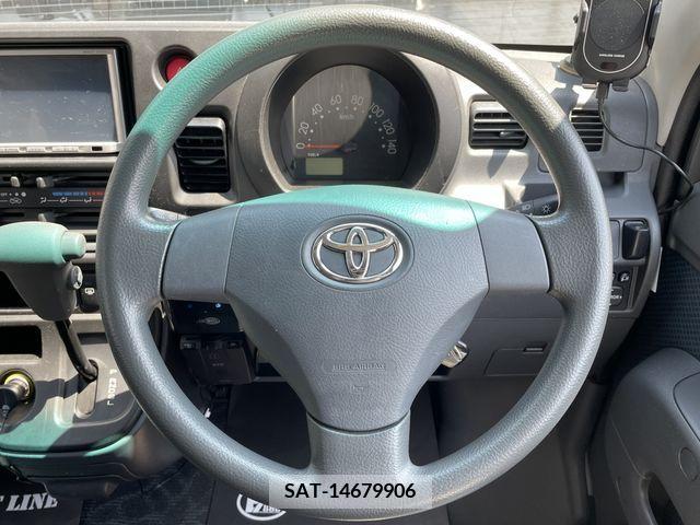 Toyota PIXIS VAN 2013-04 281457-11