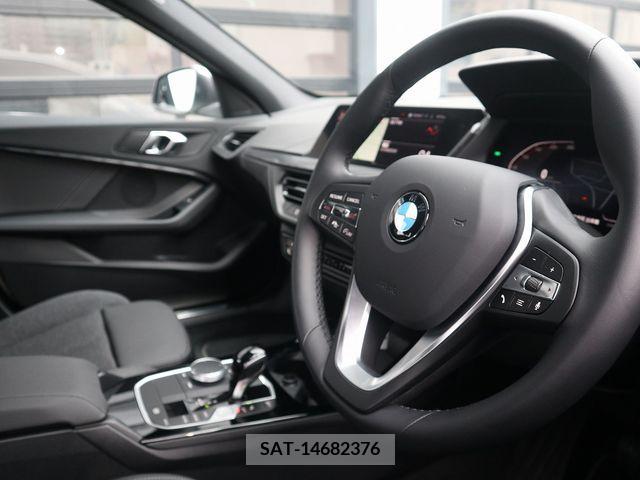 Bmw 1 SERIES 2023-11 228130-11