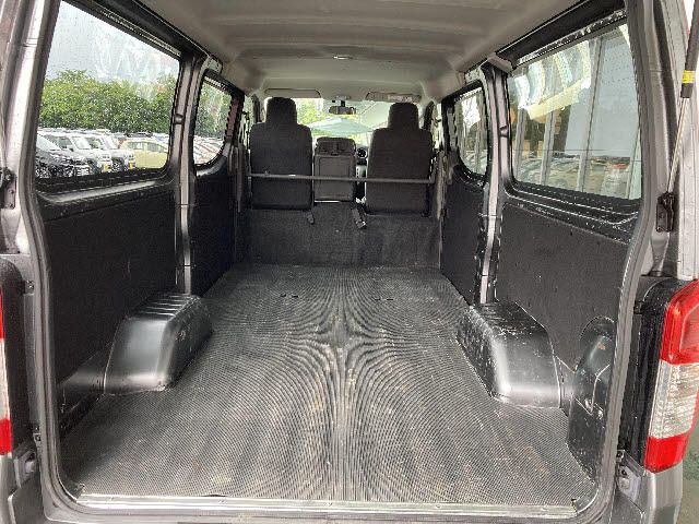 Nissan NV350 Caravan 2020-12 8754-15
