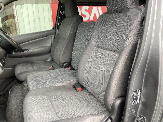 Nissan NV350 Caravan 2020-12 8754-13