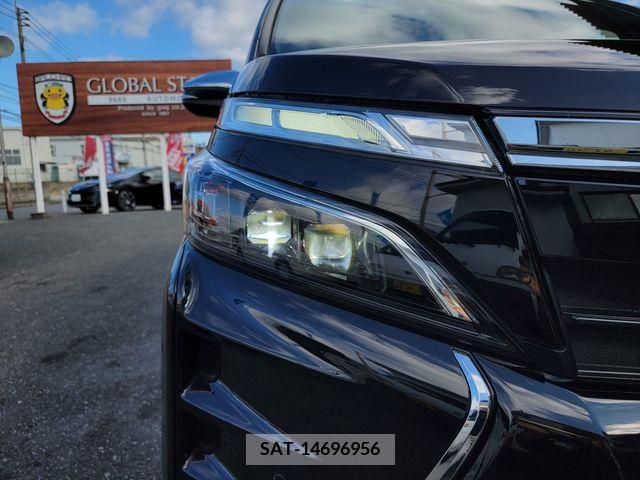 Toyota VOXY 2019-10 201997-17