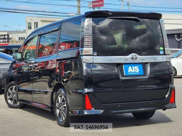 Toyota VOXY 2019-10 201997-4