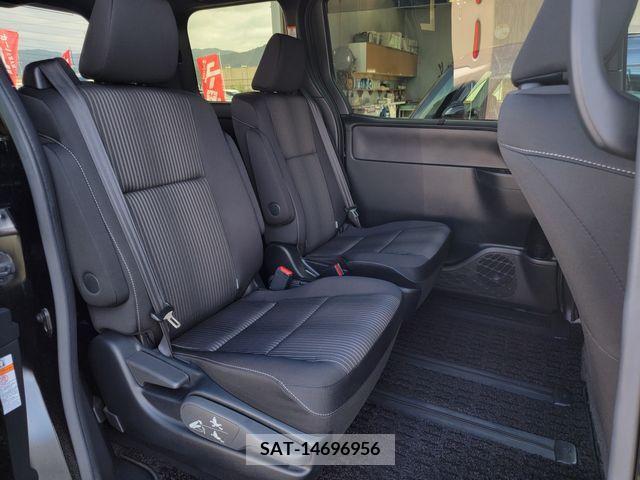 Toyota VOXY 2019-10 201997-12