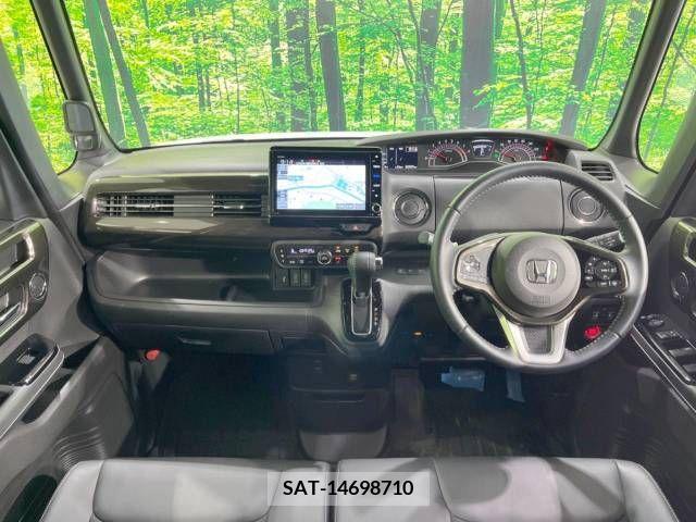 Honda N BOX CUSTOM 2020-08 279124-1