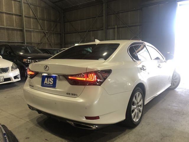 Lexus GS 2017-08 24017-2