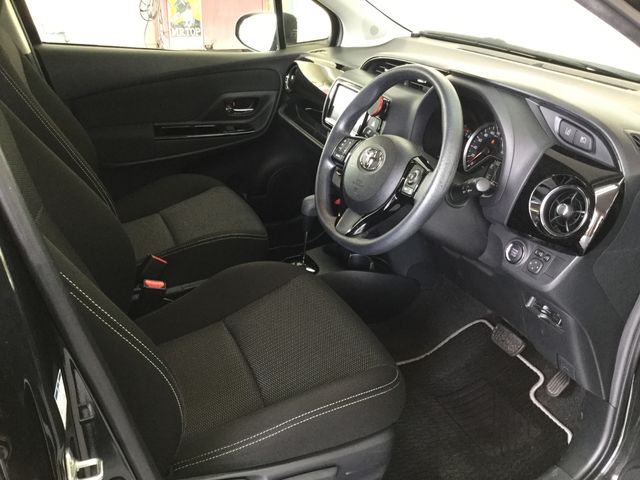 Toyota VITZ 2019-09 10280-1