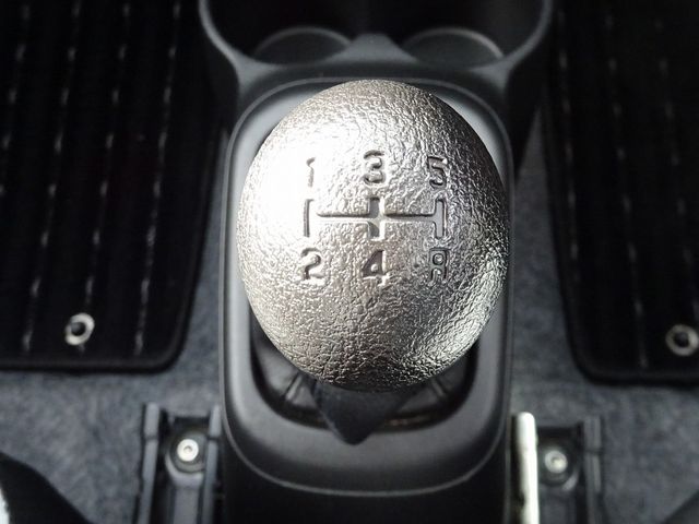 Suzuki ALTO 2017-03 192152-18