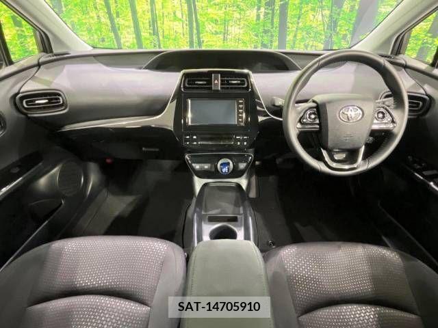 Toyota PRIUS 2022-12 393479-1