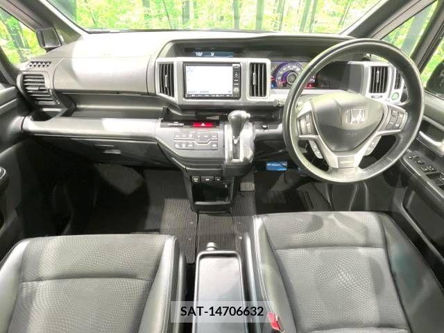 Honda STEP WGN 2012-04 324624-1