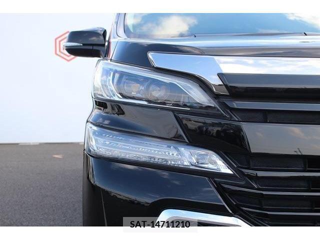 Toyota VELLFIRE 2015-12 331912-12
