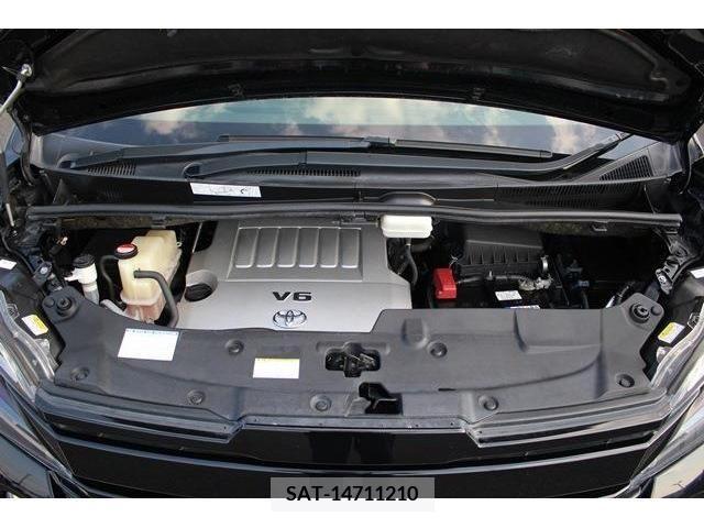 Toyota VELLFIRE 2015-12 331912-1