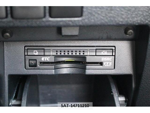 Toyota VELLFIRE 2015-12 331912-7