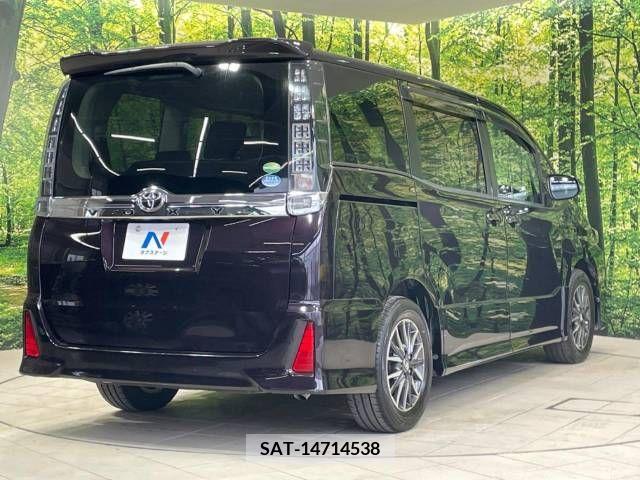 Toyota VOXY 2016-06 288895-18