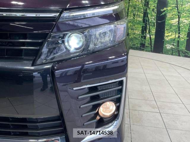Toyota VOXY 2016-06 288895-13