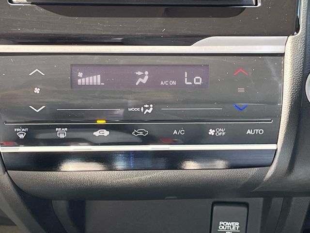 Honda FIT HYBRID 2014-03 8369-20