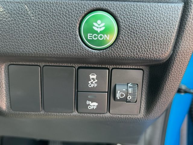 Honda FIT HYBRID 2014-03 8369-16