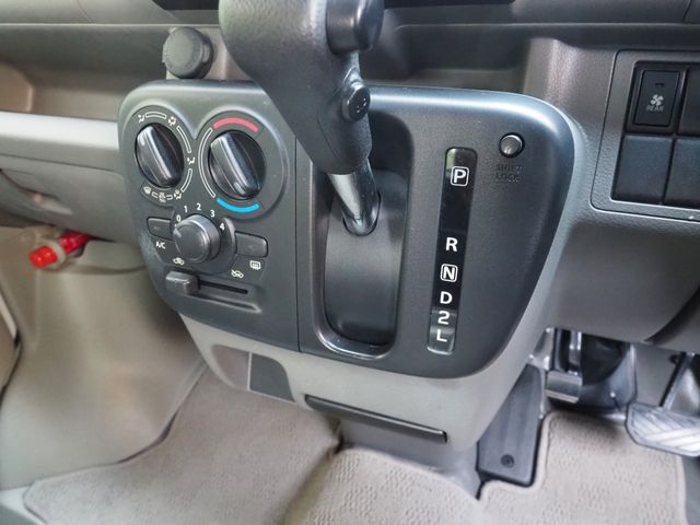 Suzuki EVERY 2018-03 3775-3