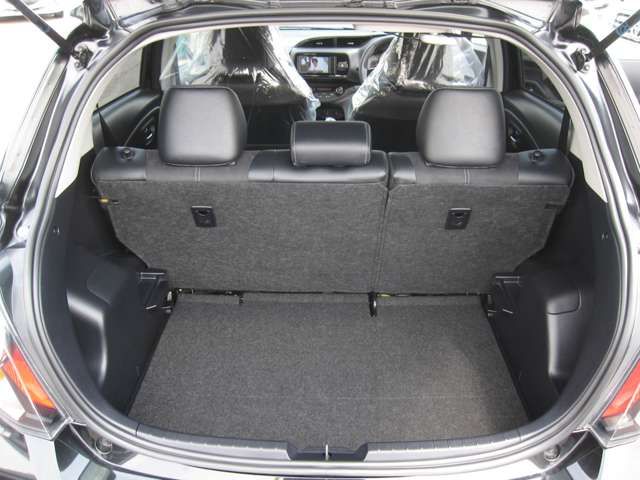 Toyota VITZ 2018-10 7175-16