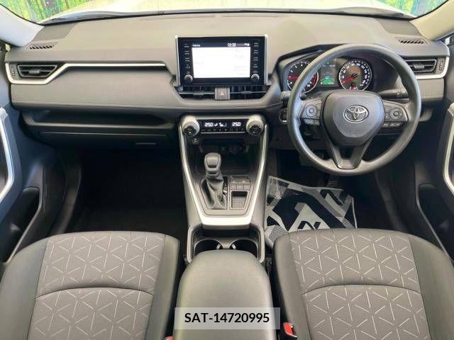 Toyota RAV4 2021-05 224220-1