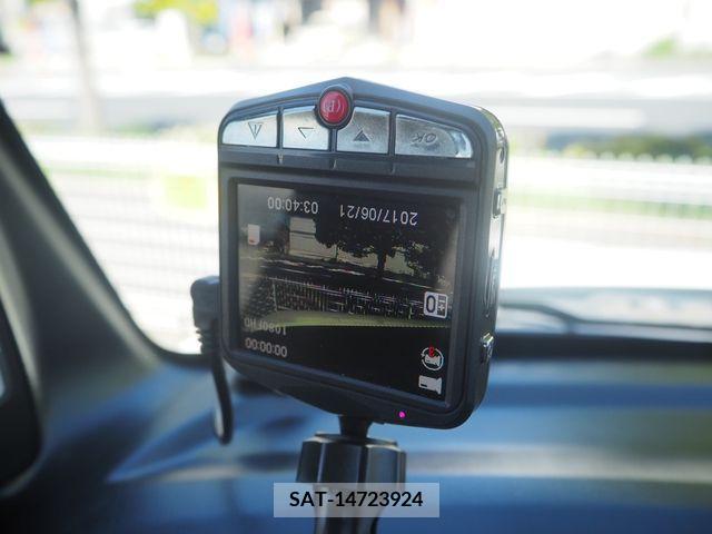 Honda N BOX 2013-01 278461-17