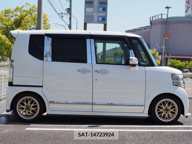 Honda N BOX 2013-01 278461-5