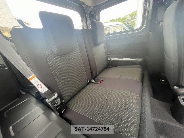 Suzuki JIMNY SIERRA 2024-02 325688-21