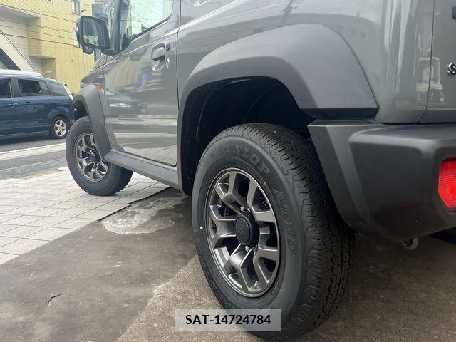 Suzuki JIMNY SIERRA 2024-02 325688-3