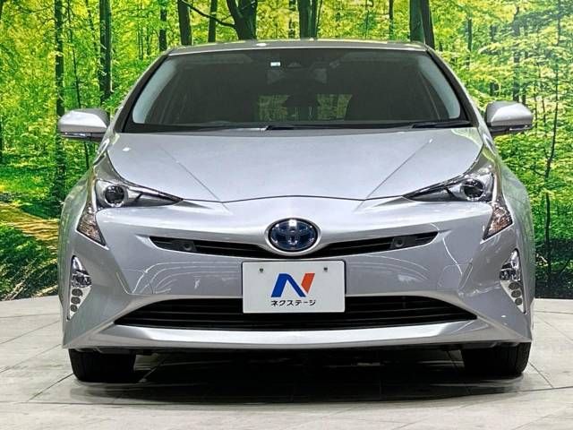 Toyota PRIUS 2018-03 12282-14