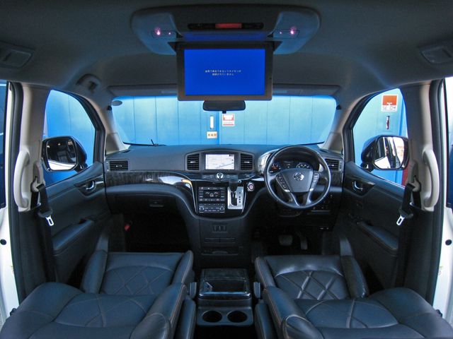 Nissan ELGRAND 2015-01 196632-17