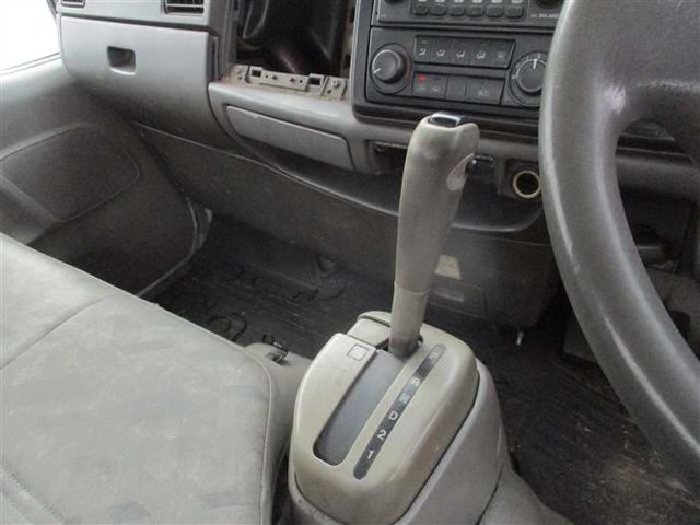 Mazda TITAN 2008-12 906-4