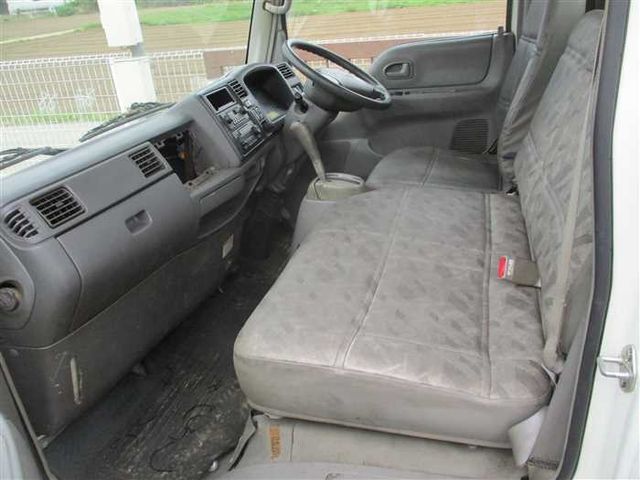 Mazda TITAN 2008-12 906-8