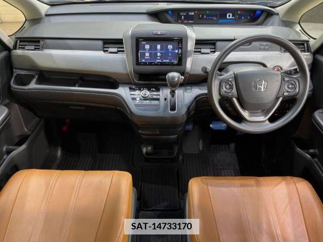 Honda FREED 2017-03 376937-1