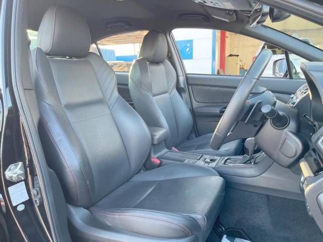 Subaru WRX S4 2017-10 12531-3