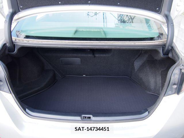 Toyota SAI 2015-04 230680-8