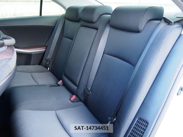 Toyota SAI 2015-04 230680-7