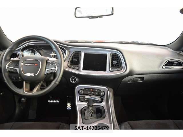 Dodge CHALLENGER 2019-06 208753-4