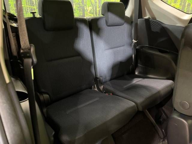 Toyota SIENTA 2016-03 193794-9