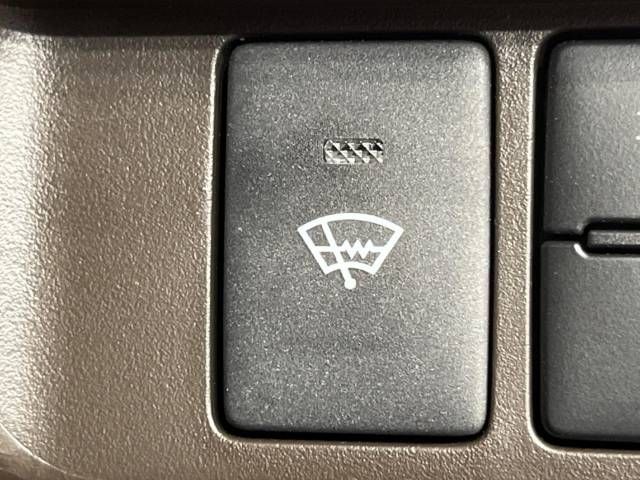 Toyota ROOMY 2023-05 12466-5