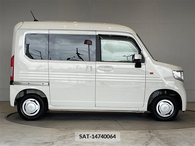 Honda N-VAN 2019-02 307935-16