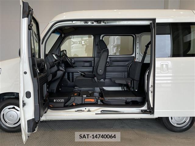 Honda N-VAN 2019-02 307935-28