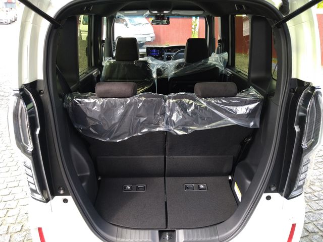 Honda N BOX CUSTOM 2022-01 7145-24