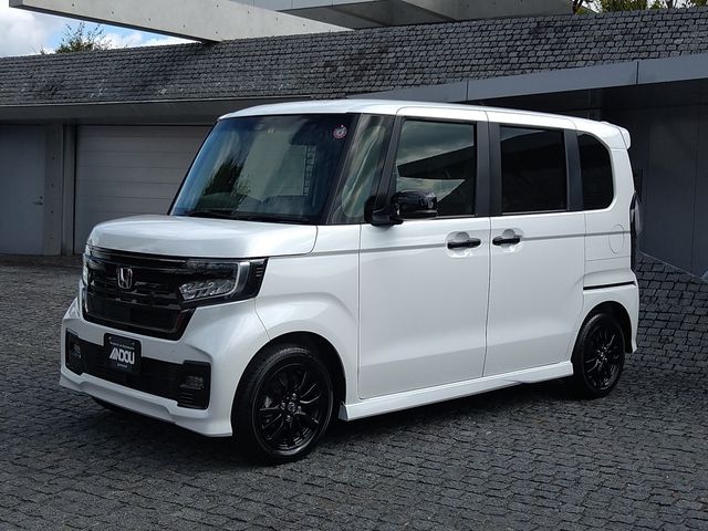 Honda N BOX CUSTOM 2022-01 7145-1