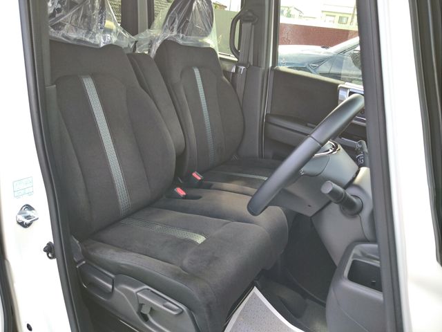 Honda N BOX CUSTOM 2022-01 7145-11