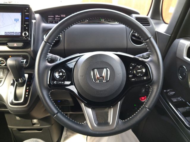 Honda N BOX CUSTOM 2022-01 7145-12